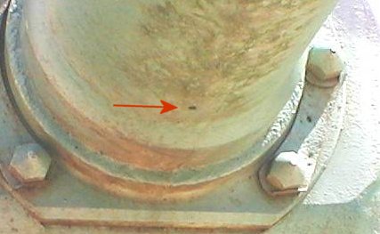 Drain hole in sleeve, Vimoutiers