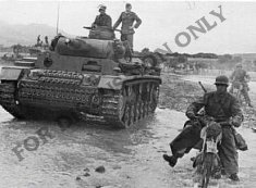 Operation Eilbote : Motorbike and Panzer in Oued Maarouf  