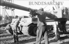 Thumbnail image: Tiger 322 and its turret