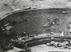 Thumbnail image: Inner rear turret of Tiger 732