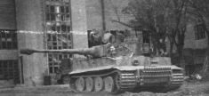 An image in which this chassis appears