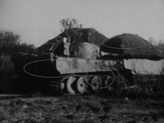 An image in which this chassis appears