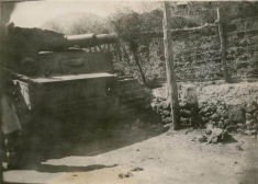 An image in which this chassis appears