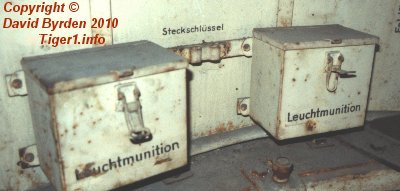 Early Tiger : storage boxes