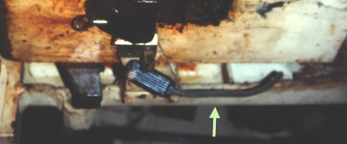 Trigger wire connector